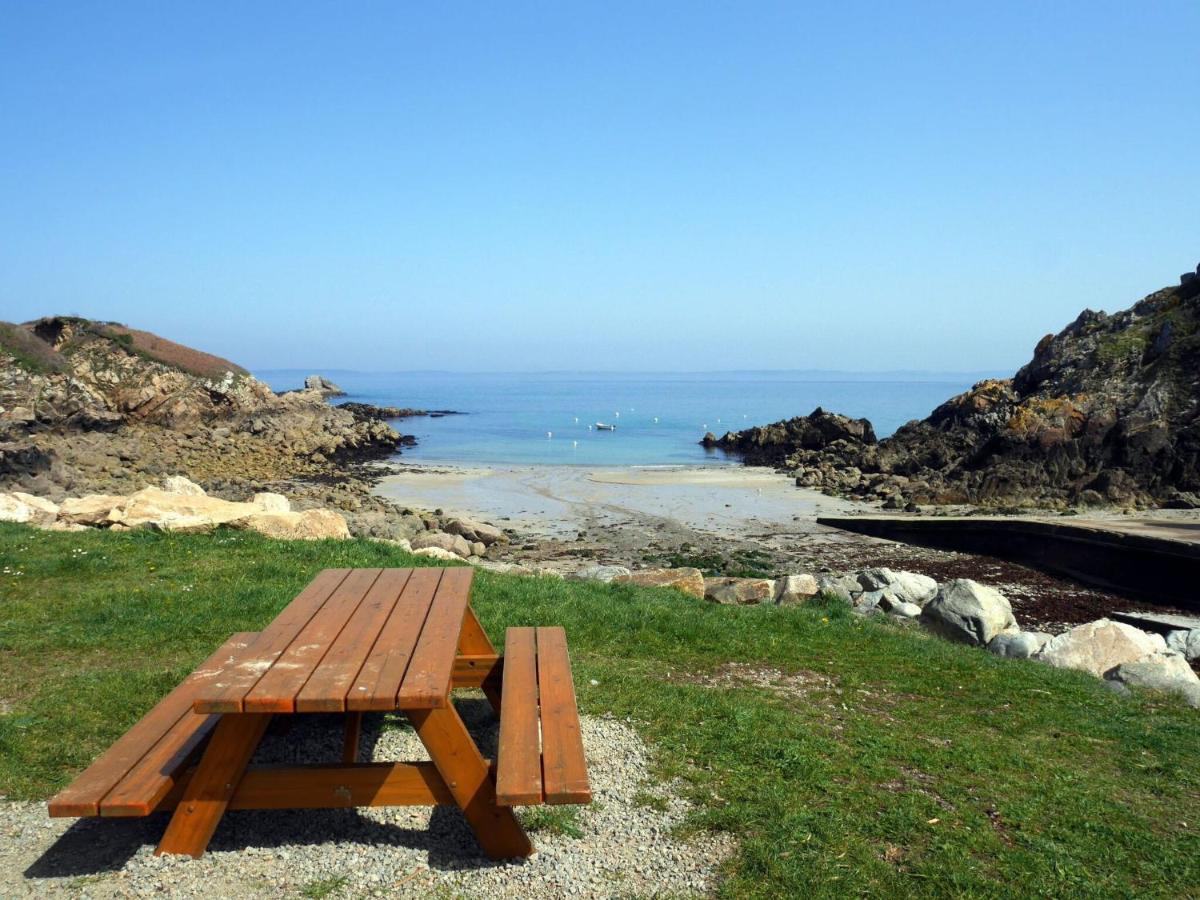 Cottage, Beuzec Cap Sizun ภายนอก รูปภาพ